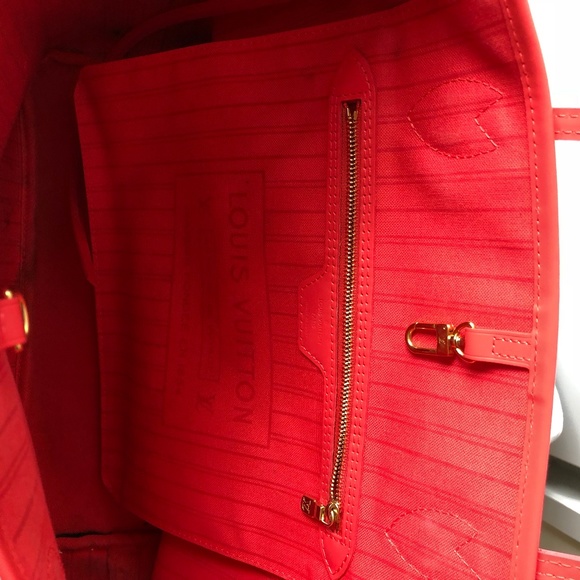 LOUIS VUITTON FLAMINGO MONOGRAM TOTEM NEVERFULL MM - Picture 4 of 4